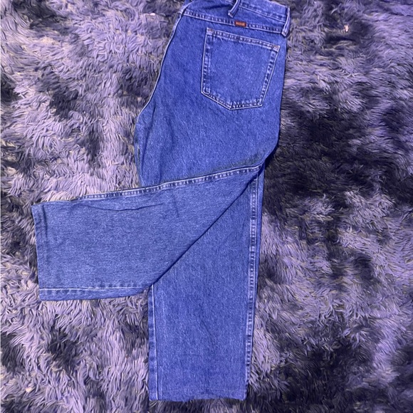 Size 38 by 29 vintage rustler pants. No flaws or rips, (baggy fit) - Picture 3 of 4